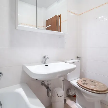 App 311 - Strandlage Apartment Sierksdorf