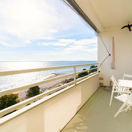 App 311 - Strandlage Sierksdorf